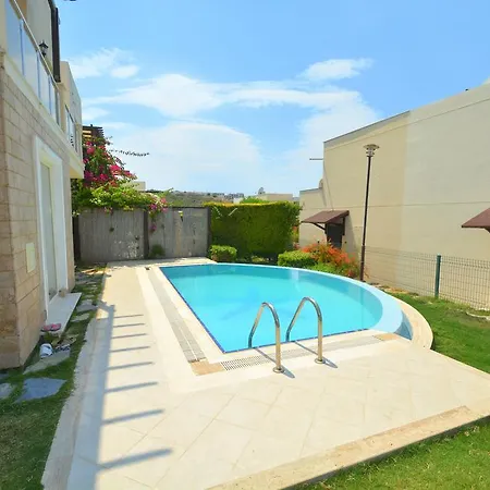 Villa Royal 01