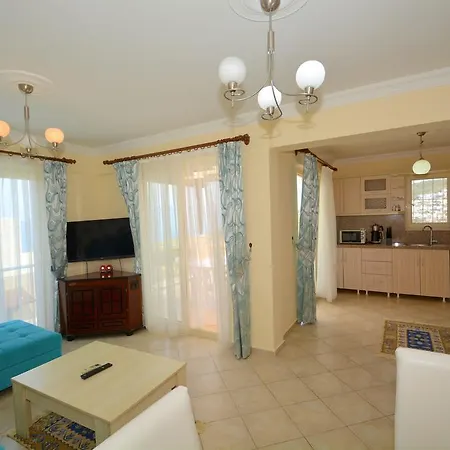 Villa Royal 01