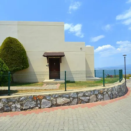 Villa Royal 01